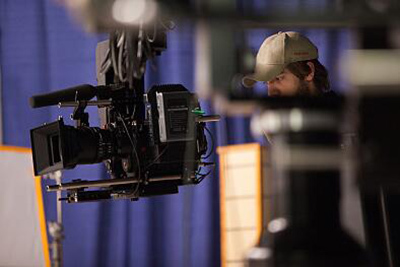 動(dòng)感敘事 如何為你的企業(yè)宣傳片拍攝精彩運(yùn)動(dòng)畫面，提升視覺沖擊力